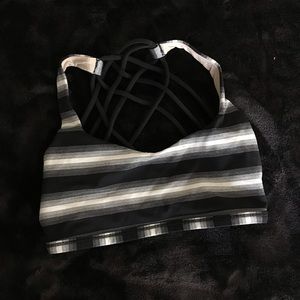 Lululemon *free to be wild* Sports Bra